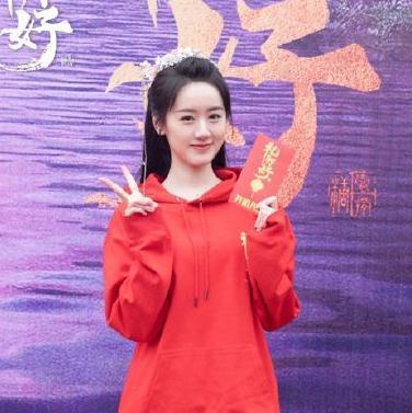 袁冰妍被谁爆料的视频,袁冰妍被神秘人物曝光视频引发热议  第2张