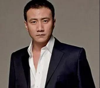 爆料娱乐圈胡军,揭秘明星背后的故事  第1张